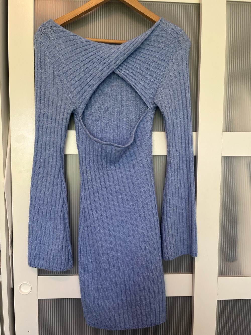 H&M Light Blue Ribbed Open-Back Knit Mini Dress - Picture 3 of 4